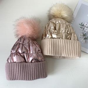 หมวกบีนนี่อะคริลิคสำหรับผู้ชายผู้หญิงหมวกบีนนี่แบบถักสำหรับผู้ใหญ่โลโก้แบบกำหนดเองใหม่ - Product Image 6