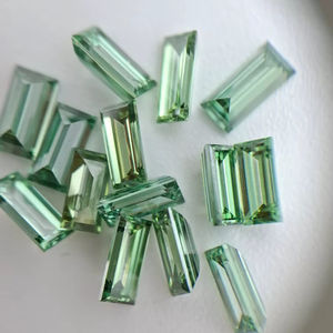 Diamante Suelto Verde Intenso de Corte Baguette, de 0.10 a 0.40 CT, Color CVD, Diamante Cultivado en Laboratorio - Product Image 1