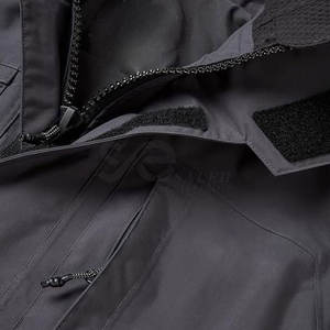 Vestes de pêche imperméables avec logo personnalisé Vestes de pêche pour hommes, teintes en plaine, coupe ajustée, vêtements d'extérieur - Product Image 5