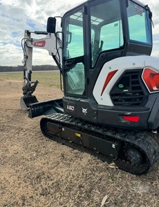 Tractor de Ruedas B-O-B-C-A-T E60 Usado 2023 con Motor y Caja de Cambios, Listo para Enviar - Product Image 4