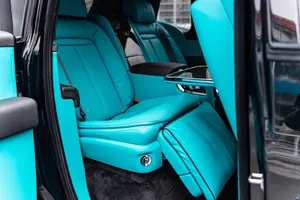 2025 CU-LLI-NAN SERIE II BLACK BADGE I Facelift, Bajo Kilometraje, Motor en Perfecto Estado, Transmisión Automática, Techo Panorámico, Faros LED - Product Image 2