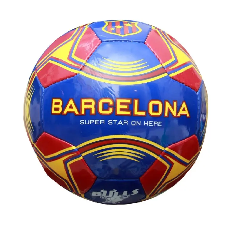 Pelota de fútbol de alta calidad, balón de fútbol de tamaño 5, hecho de PVC, estándar, para jugadores disponibles con o sin caja a precio asequible en la India