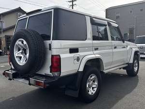 TOYOTA VAN d'occasion - Product Image 5