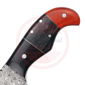 Cuchillo de caza con hoja de acero de Damasco hecho a mano personalizado con mango de madera y Funda de cuero a la venta - Product Image 3