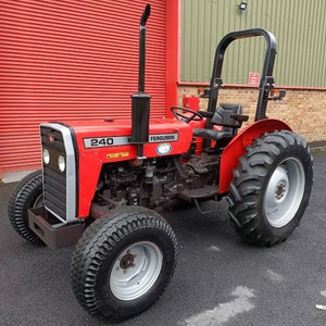 Tractor Agrícola Usado Massey Ferguson 240 de 70HP, Motor Diésel de 4 Cilindros, Transmisión 4x4, Bomba, Motor y Componentes Principales - Product Image 6
