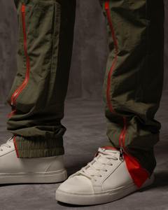 Pantalones cortavientos de nailon para hombre, pantalones con estampado lateral, senderismo, talla y logotipo personalizados, precio al por mayor, pantalones con tachuelas de nailon a rayas laterales - Product Image 5