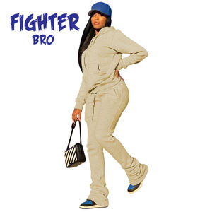 Ensemble de survêtement pour femme avec jogging à taille élastique et sweat à capuche à manches longues tissu léger et flexible parfait pour toutes les saisons - Product Image 5