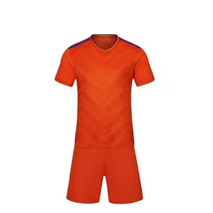 Ensemble d'uniformes d'entraînement de football pour hommes adultes, de haute qualité, à séchage rapide, respirant, 100% polyester, couleur et logo personnalisés, transfert thermique - Product Image 5