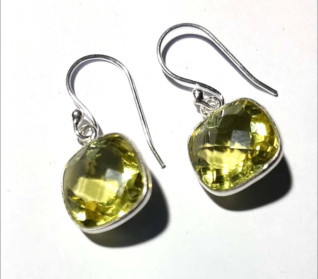 เหมือนกับภาพ