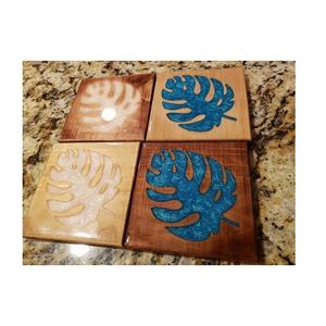 Juego de 4 Posavasos de Madera con Resina Epoxi, Diseño Moderno y Lujoso, Personalizado con Hojas de Resina, Producto de la India - Product Image 4