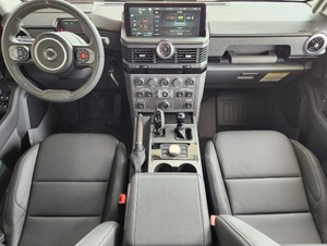 Camioneta INEOS Grenadier Quartermaster 2025 Nueva, 3.0T, 8 Velocidades Automáticas, Doble Cabina, Vehículo Utilitario Todoterreno - Product Image 4