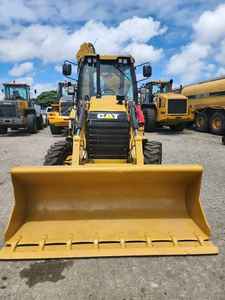 Retroexcavadora usada 428F con bomba HYDAC de carga nominal de 200 toneladas y motor Yunnei para movimiento de mercado - Product Image 2