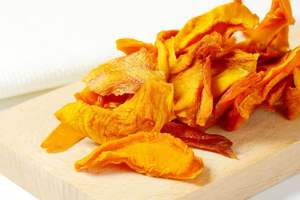 Auténtico bocadillo de Mango Seco de Vietnam con textura masticable y sabor a fruta natural - Product Image 2