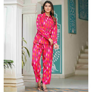 Ensemble coordonné pour femme imprimé Ikat rose au-dessus du genou Tenue deux pièces Commande minimum 2 pièces Taille 2XL - Product Image 4