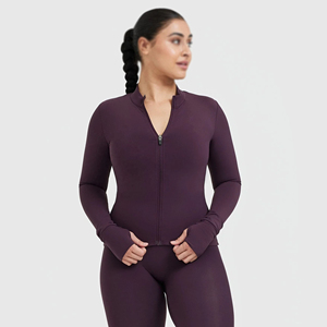 กางเกงออกกำลังกายผู้หญิง ดีไซน์ใหม่ ระบายอากาศ แห้งเร็ว ผลิตจากโพลีเอสเตอร์/ไนลอน สวมใส่สบาย สีพื้น มีไซส์พลัส ขายส่ง - Product Image 3