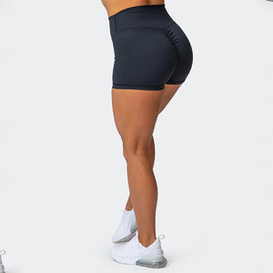 กางเกงขาสั้นผ้าสเตรชและทรงเข้ารูปสวมใส่สบาย พร้อมเนื้อผ้านุ่มและดีไซน์ที่ยืดหยุ่นตามการเคลื่อนไหว - Product Image 4