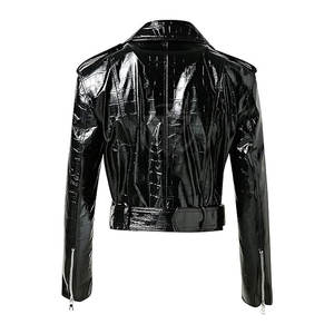 Nouveau stock Veste en cuir gaufré pour femme - Hiver Tricoté Respirant Léger Écologique avec texture détaillée et confort - Product Image 2