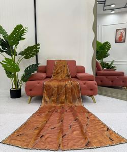 HILO DE SEDA FENDY DE LUJO CON SECUENCIA DE TRABAJO SAREE CON BLUSA DESCOSTADA ROPA DE NOVIA PRECIO AL POR MAYOR ROPA ÉTNICA - Product Image 4