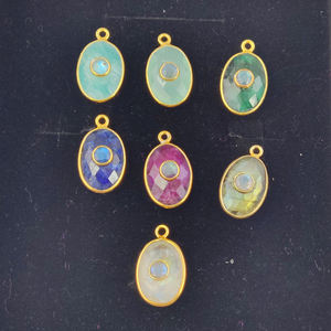 Rubis avec pendentif en pierre Labradorite - Product Image 3