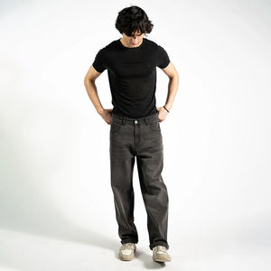 Jeans pour hommes décontractés à jambe droite, respirants, durables, stretch, taille mi-haute, marque distributeur OEM, lavage moyen - Product Image 1