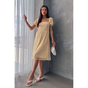 Vestidos Casuales Topshow - Vestido con Cuello Barco y Adornos de Piedras, Producto al por Mayor - Product Image 4