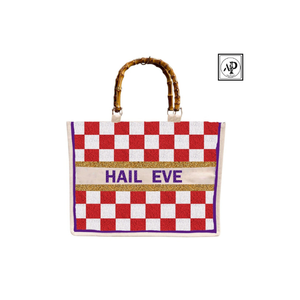 กระเป๋าโท้ท HAIL EVE ประดับลูกปัดด้วยมือ พร้อมดีไซน์ลายตารางหมากรุกสีแดง แต่งกลิตเตอร์ และหูหิ้วไม้ไผ่ เพื่อการพกพาที่มีสไตล์ในชีวิตประจำวัน - Product Image 2
