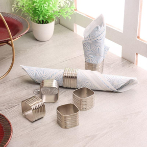Juego de 6 servilleteros dorados de forma irregular hechos a mano, servilleteros de Metal con textura moderna para Decoración de mesa elegante - Product Image 6