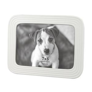 Cadre photo décoratif moderne en métal plaqué or pour le bureau à domicile pour l'utilisation de la décoration de cadeaux - Product Image 2