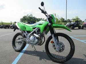 Motocicletas KLX 230 S (ABS) 2025 Disponibles, Nuevas en Stock - Product Image 3
