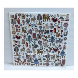 Dessus de table en marbre blanc de forme carrée faite à la main et polie pour la décoration de la maison avec finition Dessus de table de salle à manger - Product Image 1