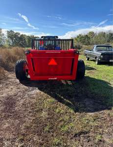 Recolector de Piedras Rite Way RR900, 7 Rejillas, Tolva de 5 yd3, Capacidad para 27 Piedras y Potencia Hidráulica de Alta Resistencia para una Limpieza de Campo de Alta Eficiencia - Product Image 1