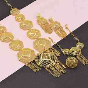 Juego de Joyería de Moda de Oro Teñido de 14K, 18K y 24K al por Mayor, Collares Formados, Juego de Joyería de Latón con Baño de Oro, Juego de Joyería Tradicional - Product Image 1