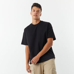 Camiseta para Hombre Ligera de Manga Corta, Ajuste Cómodo, Diseñada para un Estilo Casual Diario, Look Urbano y con Impresión de Logotipo Personalizado - Product Image 2