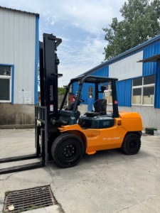 Gebruikte Heftruck <span class=keywords><strong>Toyota</strong></span> Fd50 5ton Originele <span class=keywords><strong>Japan</strong></span> Heftruck Met Originele <span class=keywords><strong>Toyota</strong></span> Motor - Product Image 2