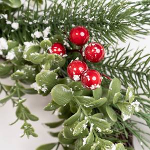 Guirnalda Navideña Decorativa con Bayas Rojas y Agujas de Pino, 30 cm de Diámetro, Guirnaldas Festivas Tradicionales para Colgar en la Pared, Decoración para el Hogar - Product Image 5