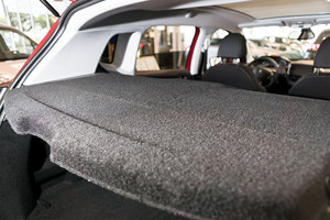 Feutre en polyester conforme à la norme IATF 16949 pour l'intérieur automobile, l'isolation et la fabrication OEM - Product Image 3