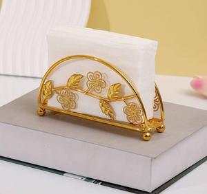 Fabuleux porte-serviettes en aluminium coulé doré au design élégant avec finition dorée, parfait pour la maison et les ustensiles de cuisine - Product Image 2