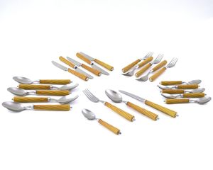 Ensemble de couverts au design classique de luxe en acier inoxydable avec finition dorée, parfait pour les repas au restaurant et la table élégante - Product Image 6
