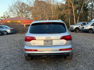 รถยนต์มือสองคุณภาพดีราคาประหยัด ปี 2015 ออดี้ คิว7 ควอตโตร พวงมาลัยซ้าย - Product Image 5