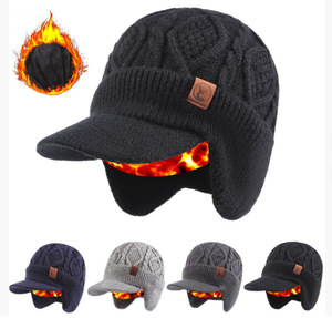 Bonnet en tricot doublé de polaire en laine mélangée chaud pour l'hiver avec protection épaisse pour les oreilles, impression numérique de personnages de dessins animés pour adultes unisexes - Product Image 2