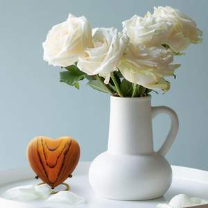 กล่องเก็บเถ้ากระดูกไม้โกศขนาดเล็กรูปหัวใจรูปทรงไม้ดีไซน์โบราณเป็นมิตรต่อสิ่งแวดล้อมสำหรับการจัดเก็บของมนุษย์หรือสัตว์เลี้ยง - Product Image 6