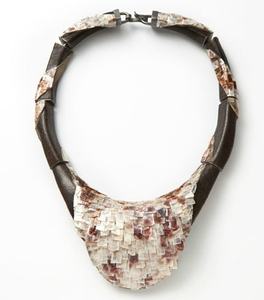 GRAVÉ Nouvelle Arrivée Buffalo Ox Corne Collier Poli Animal Style Os Bijoux Conception Naturelle Perles Femmes Filles De Mariage - Product Image 6