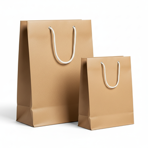 Bolsa de Regalo de Papel Reciclado Biodegradable Clásica y Ecológica con Laminado Mate para Ropa de Moda, Embalaje de Regalos y Fiestas - Product Image 2