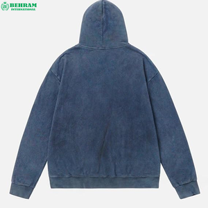 Sweat-shirt unisexe vintage d'hiver à capuche effet vieilli avec strass personnalisés, épaules tombantes, 100 % coton molletonné/éponge française, écologique - Product Image 6