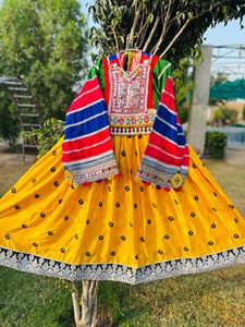 Kuchi afghan traditionnel fait à la main de style chaud robes OEM vêtements faits à la main pleine broderie robe afghane traditionnelle afghane - Product Image 2