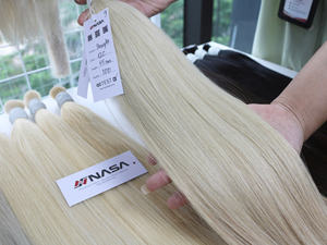 Prix de gros Extensions de cheveux en vrac Soyeux et sans perte Double noyade 100 grammes Couleurs foncées 30 pouces - Product Image 6