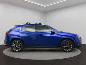 Lexus UX 200 F SPORT 2022, Volante a la Izquierda, Emisión Euro IV, 5 Plazas - Product Image 2