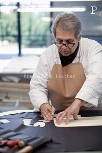 Material de cuero Premium Patrón terminado Exportación de alta calidad Tendencia Todo tipo Material de cuero 2024 Venta al por mayor Disponible ahora - Product Image 4