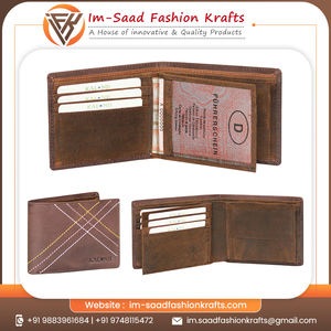 Portefeuille court en cuir véritable pour hommes avec fermeture ouverte et chaînes de broderie à motif cousu en fil multicolore au meilleur prix - Product Image 5