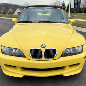 BMW Z3 M Roadster 2000 d'occasion en bon état, boîte manuelle 5 vitesses, jaune Dakar, comprenant un compresseur Dinan, hardtop inclus - Product Image 1
